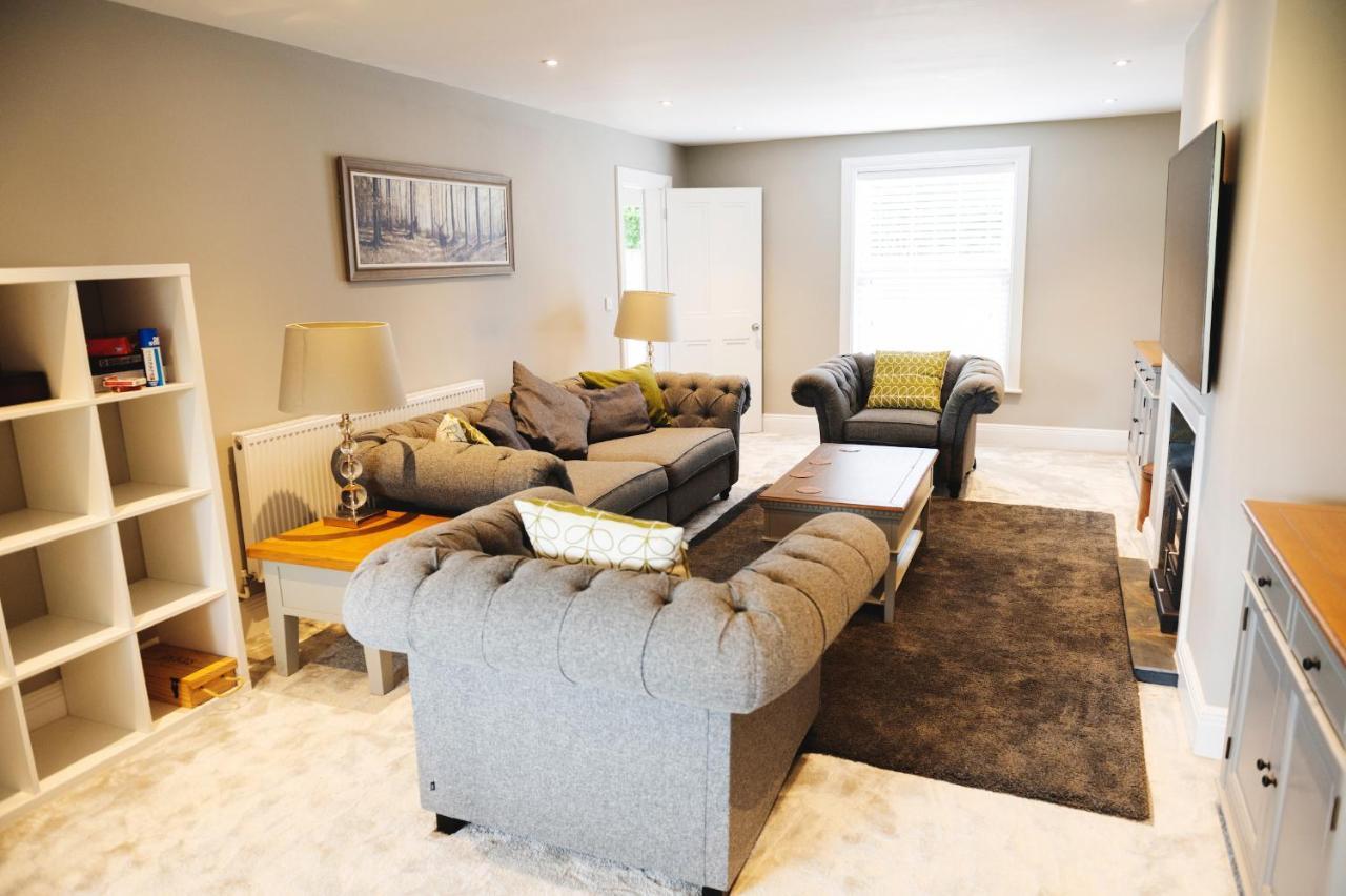 Large Country House - Hot Tub - Pool Table - Bbq - 5 Bedrooms - Log Burner Three Legged Cross Exterior foto
