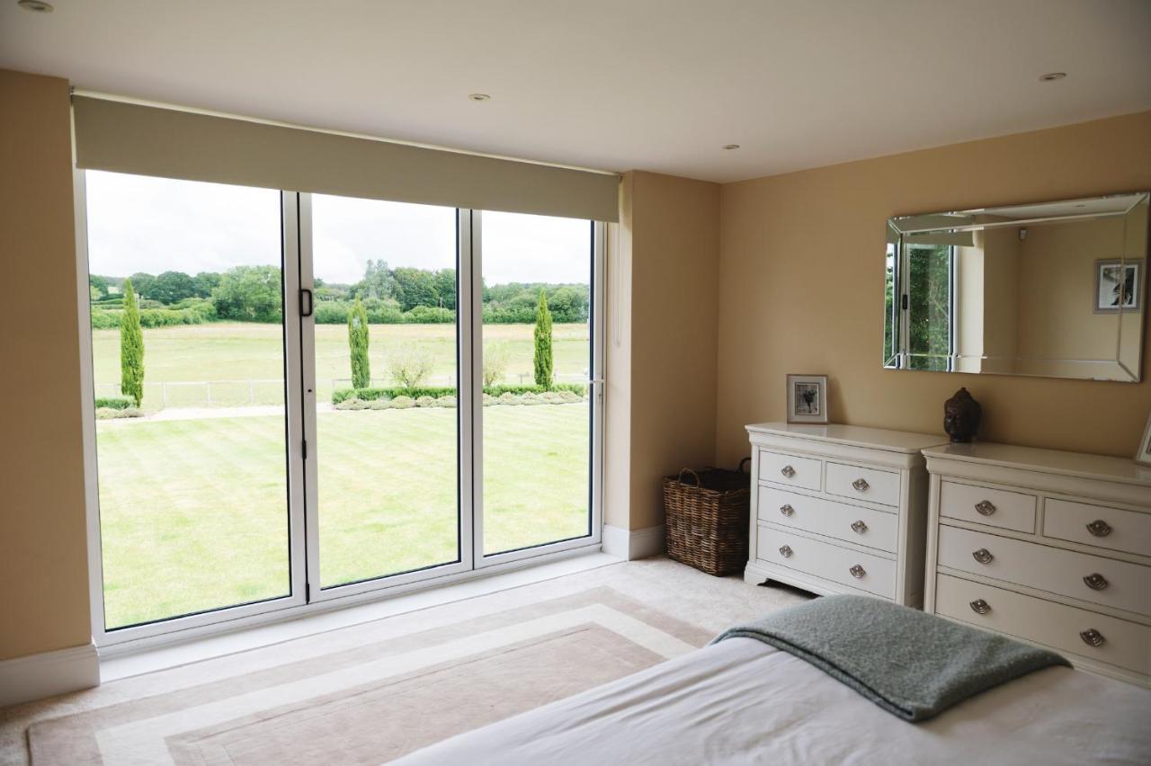 Large Country House - Hot Tub - Pool Table - Bbq - 5 Bedrooms - Log Burner Three Legged Cross Exterior foto