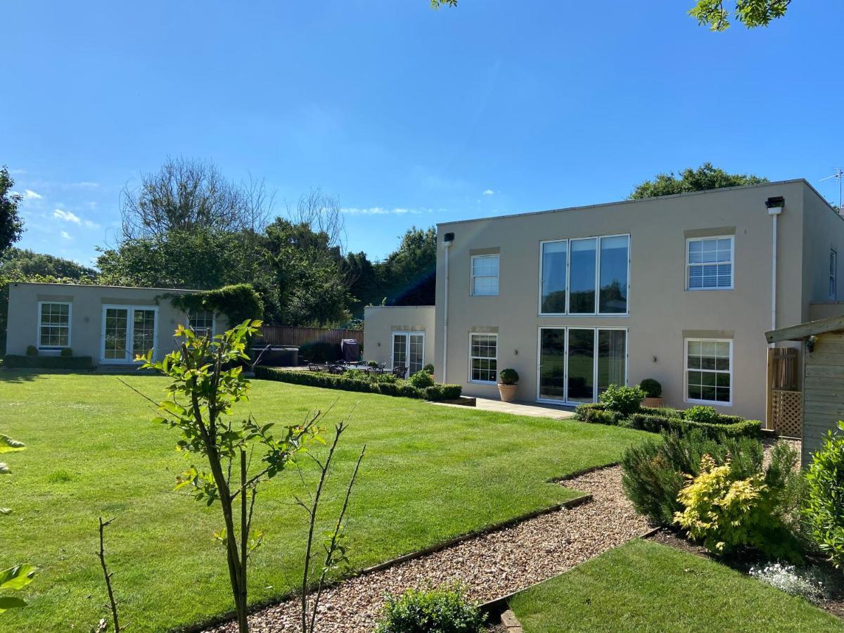 Large Country House - Hot Tub - Pool Table - Bbq - 5 Bedrooms - Log Burner Three Legged Cross Exterior foto
